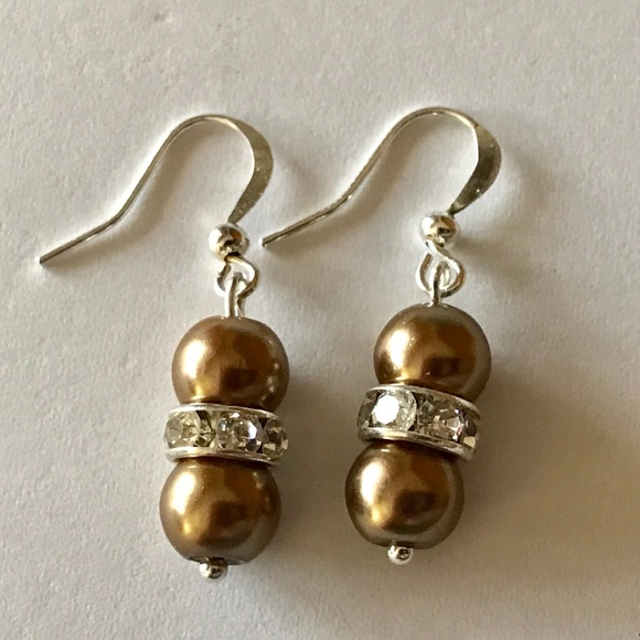Brown Pearl Earrings Baroque Style Crystal Glass Beads Dangle Silver Plated - Picture 4 of 8